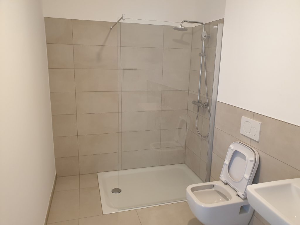 moderne 2-Zimmer-EG-Wohnung *** gehobener Ausstattung *** top- Lage *** barrierefrei